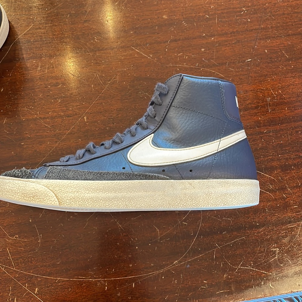 Nike Blazer ‘77 Mid - Picture 2 of 10